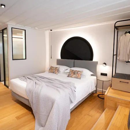 Hotel Navria By Aetoma